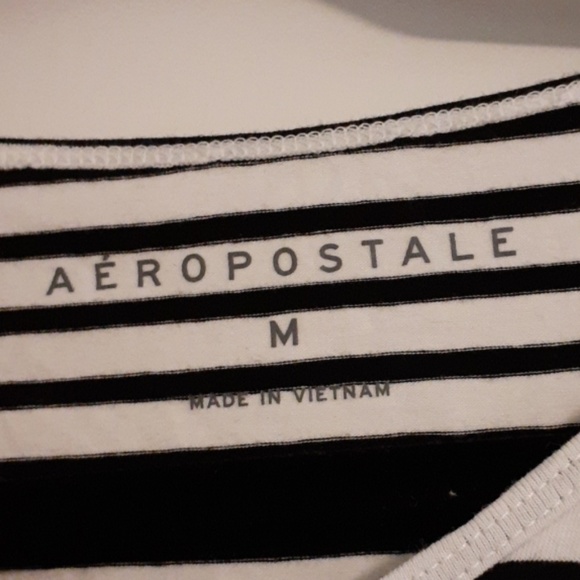 Bodycon lace-up dress - Picture 2 of 4